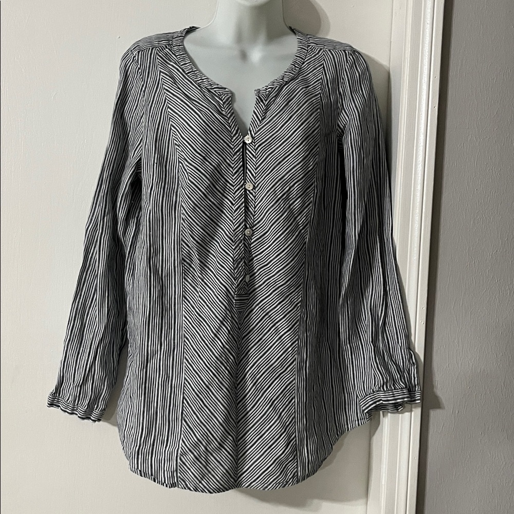 J. Jill Black and White Striped Linen Top - Picture 2 of 8